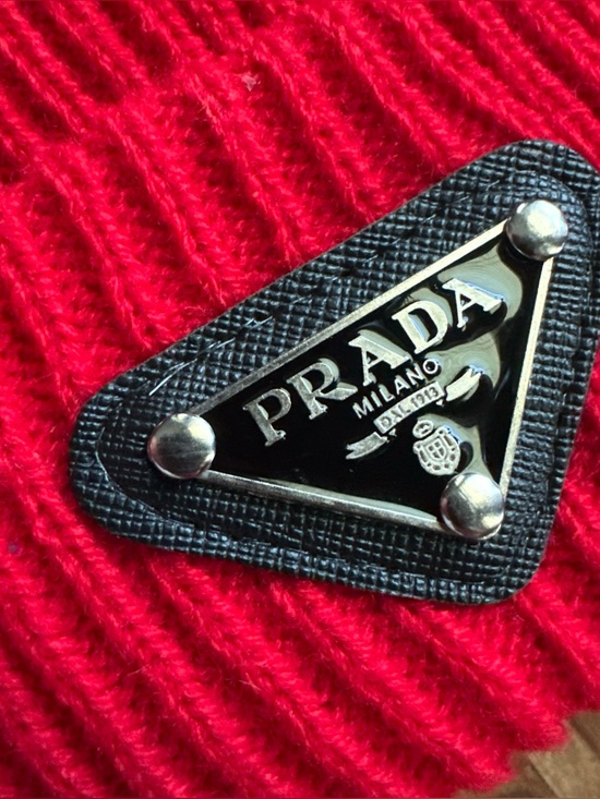NEW PRADA Red Knit Beanie Hat Wool Triangle Metal Logo Red Cap NWT